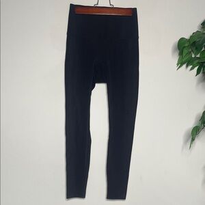 Knix Black High-Waisted Cropped Leggings